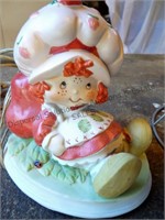 Strawberry Shortcake Ceramic Lamp