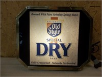 Old Style Special Dry Lighted Sign