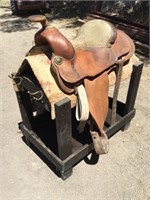 Western Style Roping Saddle w/ Saddle Rack