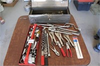 Metal Tool Box with assorted Tools