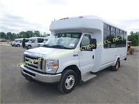 2016 Ford E-350 SUPERDUTY 12 PASSENGER VAN W/  AER