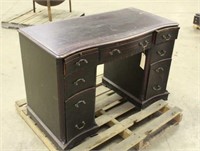 Vintage Desk, Approx 45"x30"22"