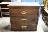 Small Vintage Dresser/Nightstand