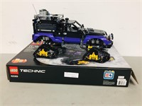 Lego Technic Extreme Adventure vehicle