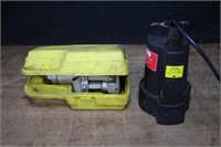 Bottle Jack and Water Pump