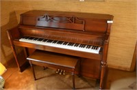 Story & Clark Mahogany Piano console W/Bench