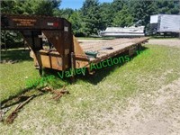 2012 Loadtrail 32ft. hydraulic dovetail tandem