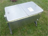 STAINLESS STEEL COOLER ON WHEELS
