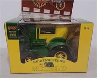 John Deere 1937 model D toy tractor