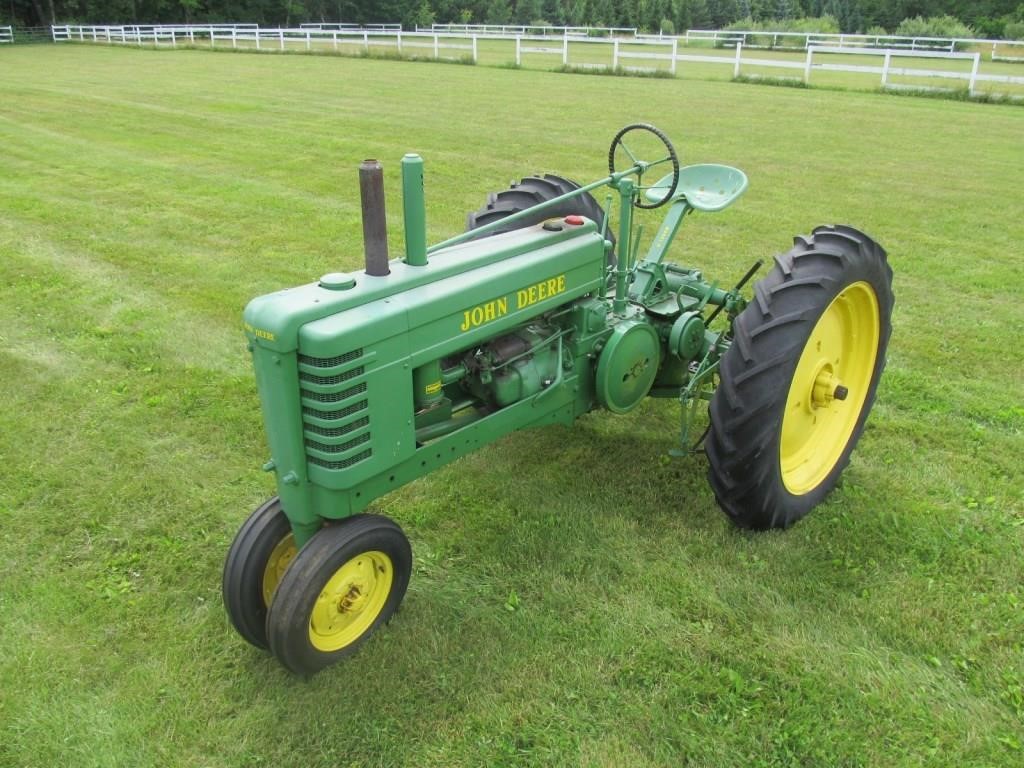 18-198 - John Deere Tractors