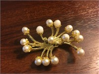 Fine Abstract Gold & Pearl Estate Brooch