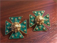 Stately Green Enamel Kings Crown Fleur Earrings