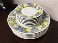 Vernonware - Metlox Florence Plateware