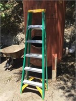 6 Foot Fiberglass A Frame Ladder (Green)