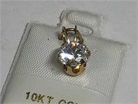 $200 10 kt gold cz pendant