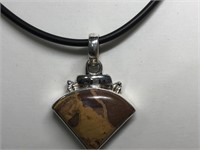 $200 St. Sil.  agate pendant necklace