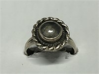 St. Sil.  ruilarted quartz ring