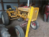 International 140 parts tractor