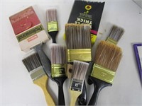 Lot of new paint brushes