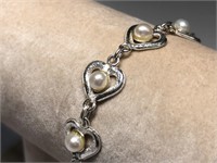 $200 St. Sil.  pearl bracelet