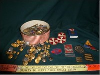 Huge Lot - Vintage US Military Insignia & Buttons