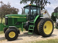 2000 John Deere 7810 2 WD tractor