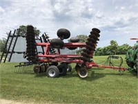 2010 Case IH 340 True tandem 25' cushion gang disk