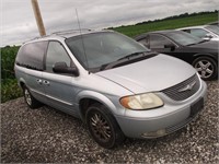 2001 Chrysler Town and Country Limited