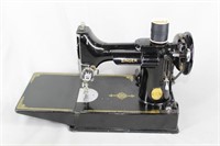 1951 SINGER 221-1 Featherweight Sewing Machine