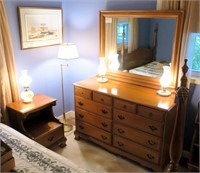 Sumter 3-piece maple bedroom suite: 52" double
