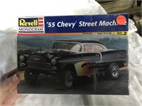 REVELLE 1955 CHEVY STREET MACHINE MODEL