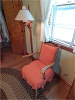 Chair and Lamp Lot