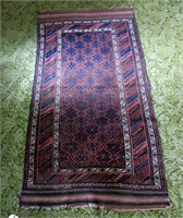3'3" x 6'3" Oriental rug