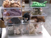 12 BEANIE BABIES WITH PROTECTIVE SLEEVES AND CASES