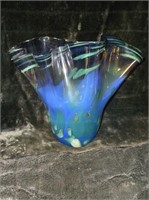 FREE FORM GLASS VASE BY PAUL ALLEN COUNTS