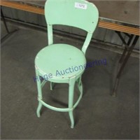 Metal green chair