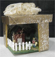 Hidden Gift Box Miniature 3 Little Pigs & House