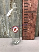 Texaco glass oil bottle, one quart