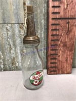 Texaco Sky Chief oil bottle w/ spigot, 1 quart