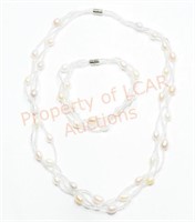 Fresh Water Pearls Necklace and Bracelet Set