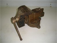 ERIE TOOL WORKS Vise 4" jaws