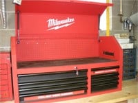 MILWAUKEE Tool Storage Chest 46 x 18 x25