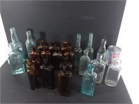 22 bouteilles de collection - Collectible bottles