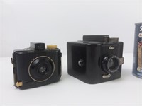 2 caméras: Kodak Baby Brownie Special +