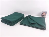 4 nappes commerciales 52x52po table cloths