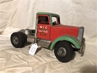 MIC Tractor Trailer