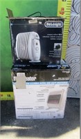 11 - LOT OF 2 SPACE HEATERS