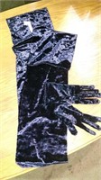 Vintage velvet scarf with gloves