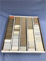 Large lot of collectable (mostly) baseball cards