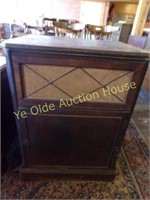 Mahogany "Bendix" Radio Console with Turntable